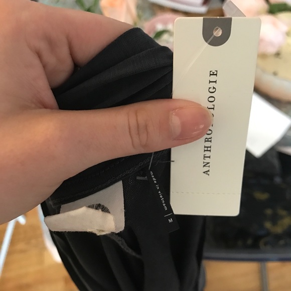 🛍Anthropologie Super Soft Embroidered Top! - Picture 5 of 5